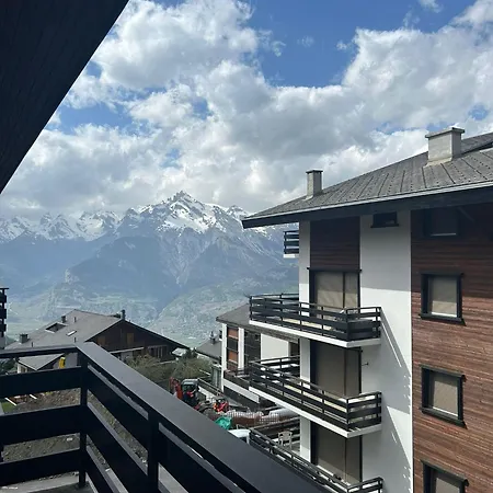 Ramuge Cosy & Mountains Apartments *